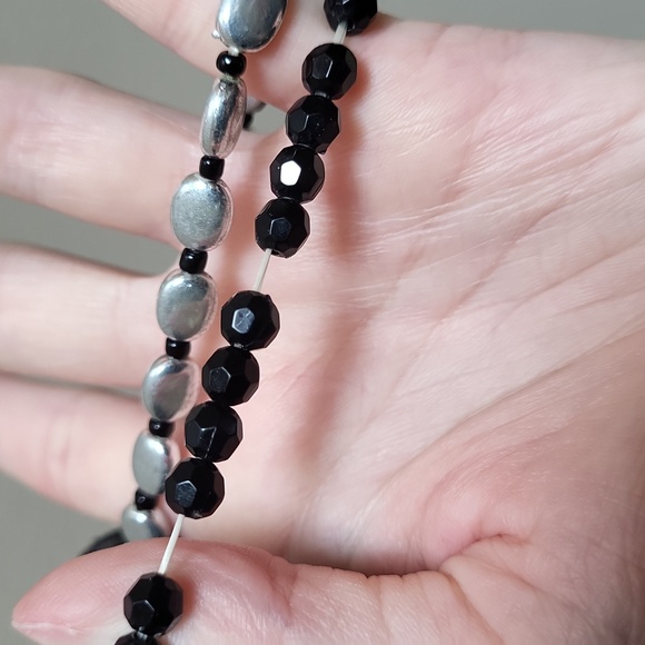 Vintage LBVYR Set of 2 Stretch Bracelets with Bow! - Picture 10 of 10